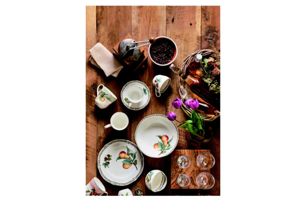 Тарелка закусочная Noritake Фруктовый сад 24 см