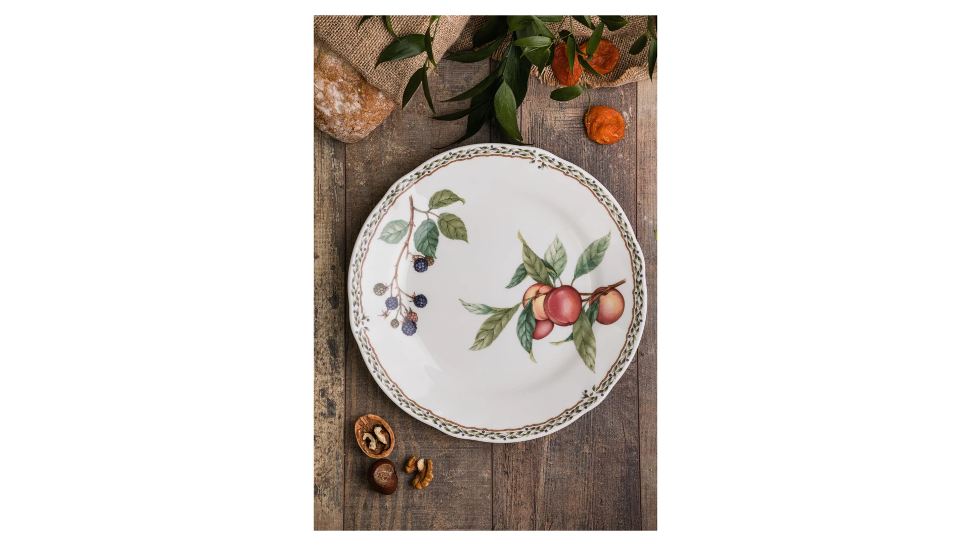 Тарелка обеденная Noritake Фруктовый сад 27 см