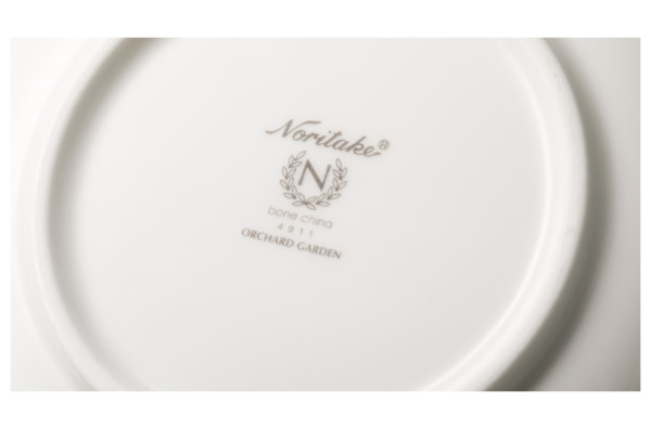 Тарелка суповая Noritake Фруктовый сад 21 см