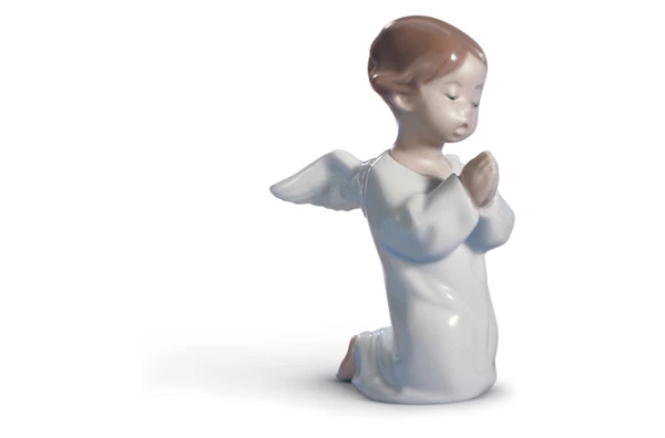 Фигурка Lladro Молящийся ангел 8х13 см, фарфор