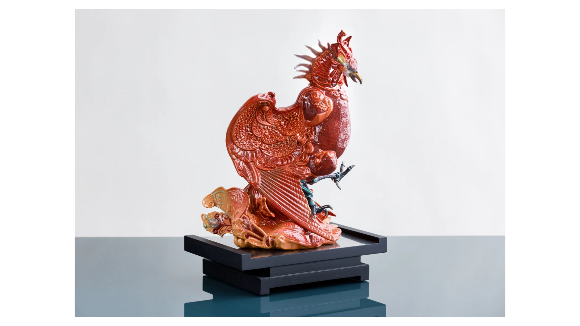 Фигурка Lladro Феникс 37х49 см, фарфор