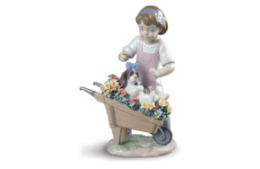 Фигурка Lladro Поехали кататься 15х24 см, фарфор