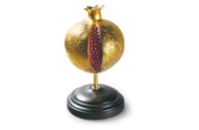 Фигурка Lladro Гранат 13х27 см, золотой люстр