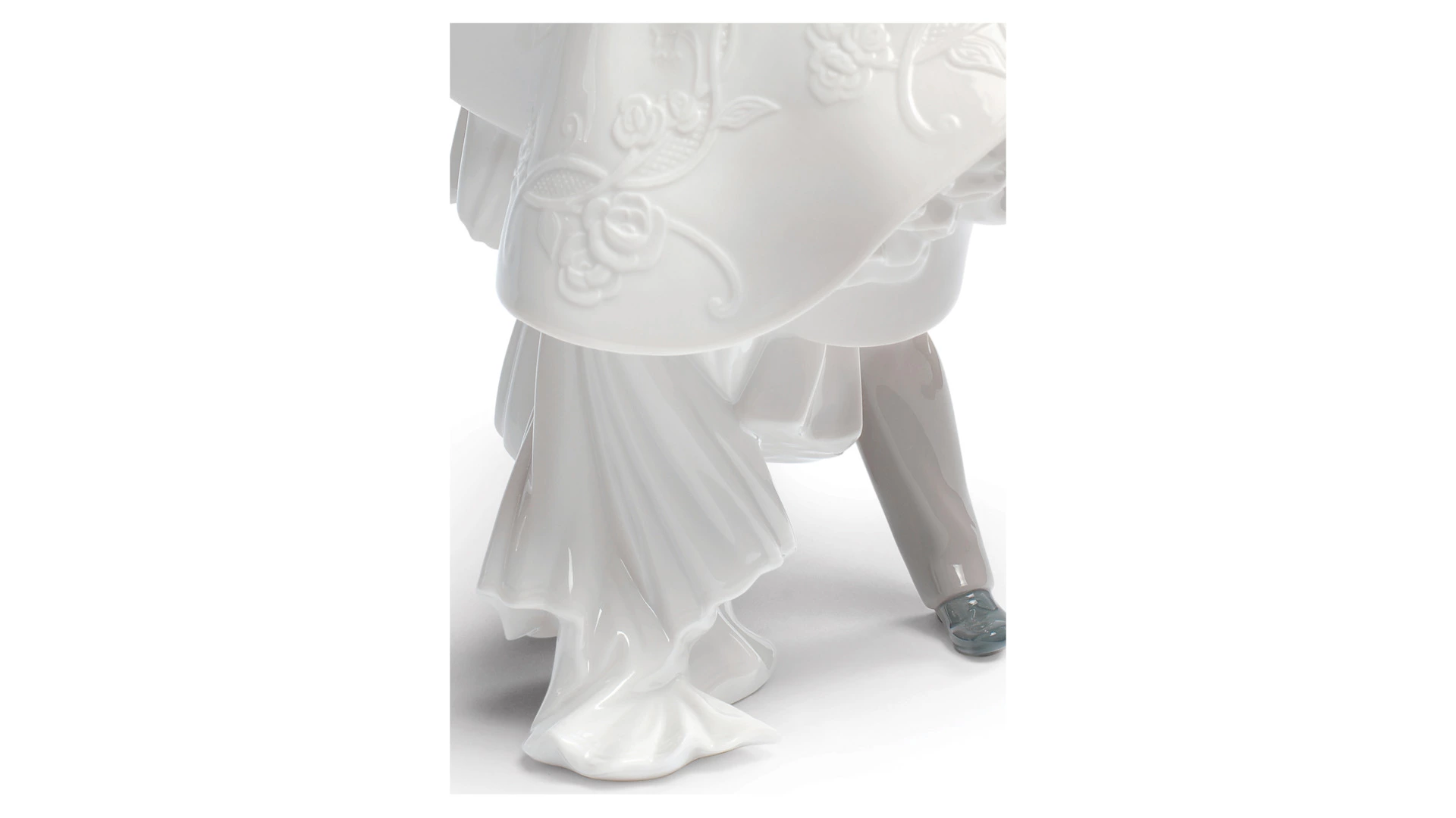 Фигурка Lladro Самый счастливый день I 17х27 см, фарфор