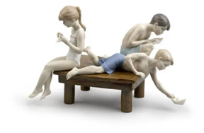 Фигурка Lladro Бумажные кораблики 36х23 см, фарфор