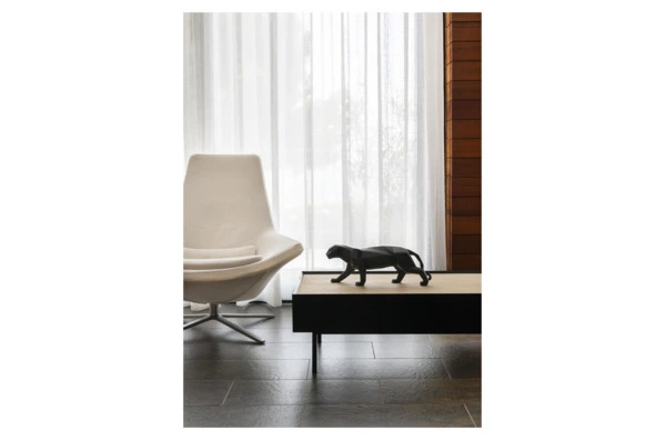 Фигурка Lladro Черная пантера оригами 50х19 см, фарфор