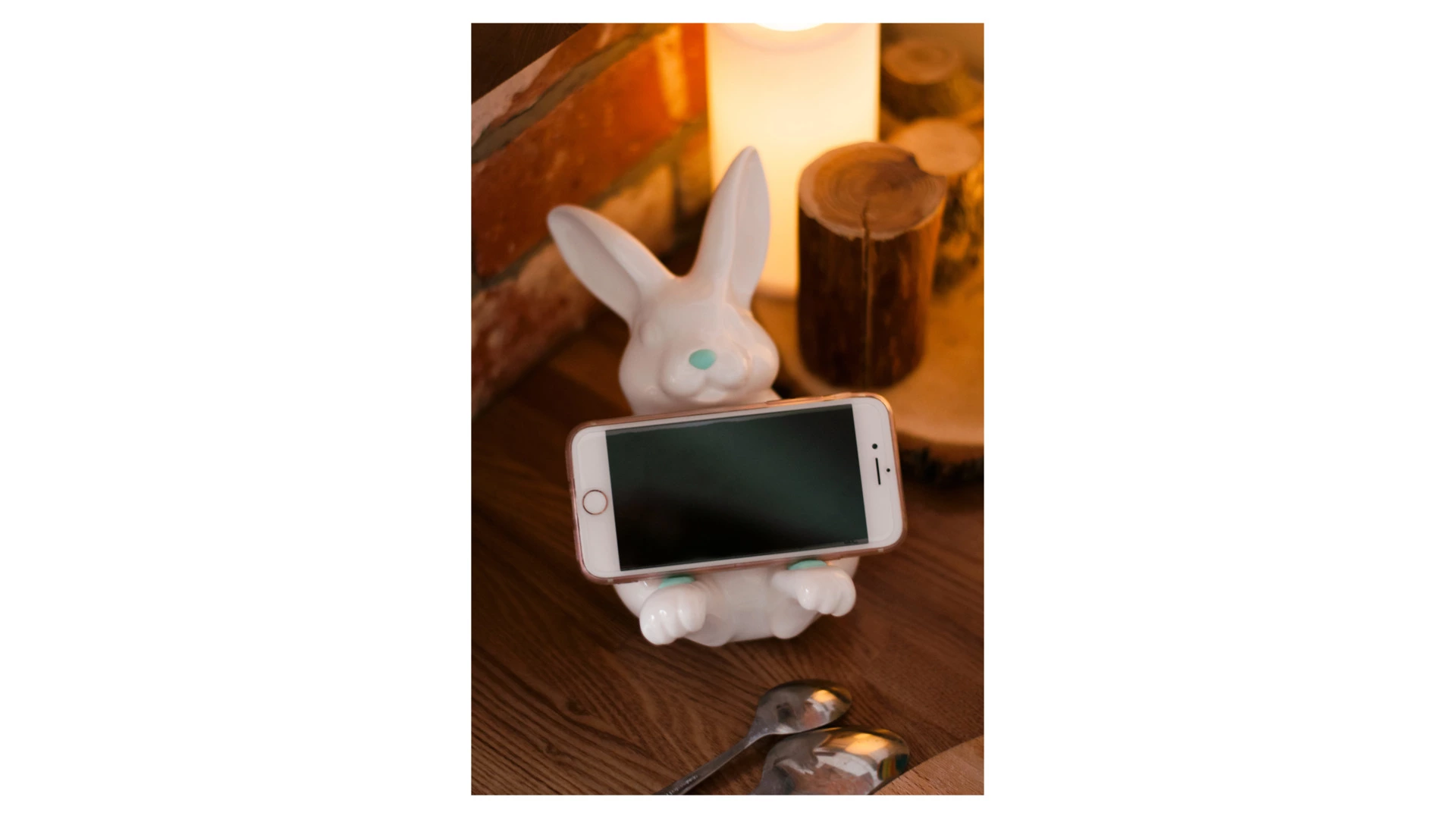 Держатель для смартфона Claystreet Кролики Малыш Пухлик 19 см, фарфор, белый