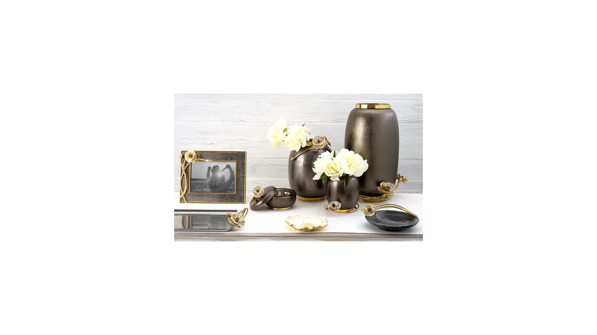 Чаша малая Michael Aram Анемоны 18 см, мрамор