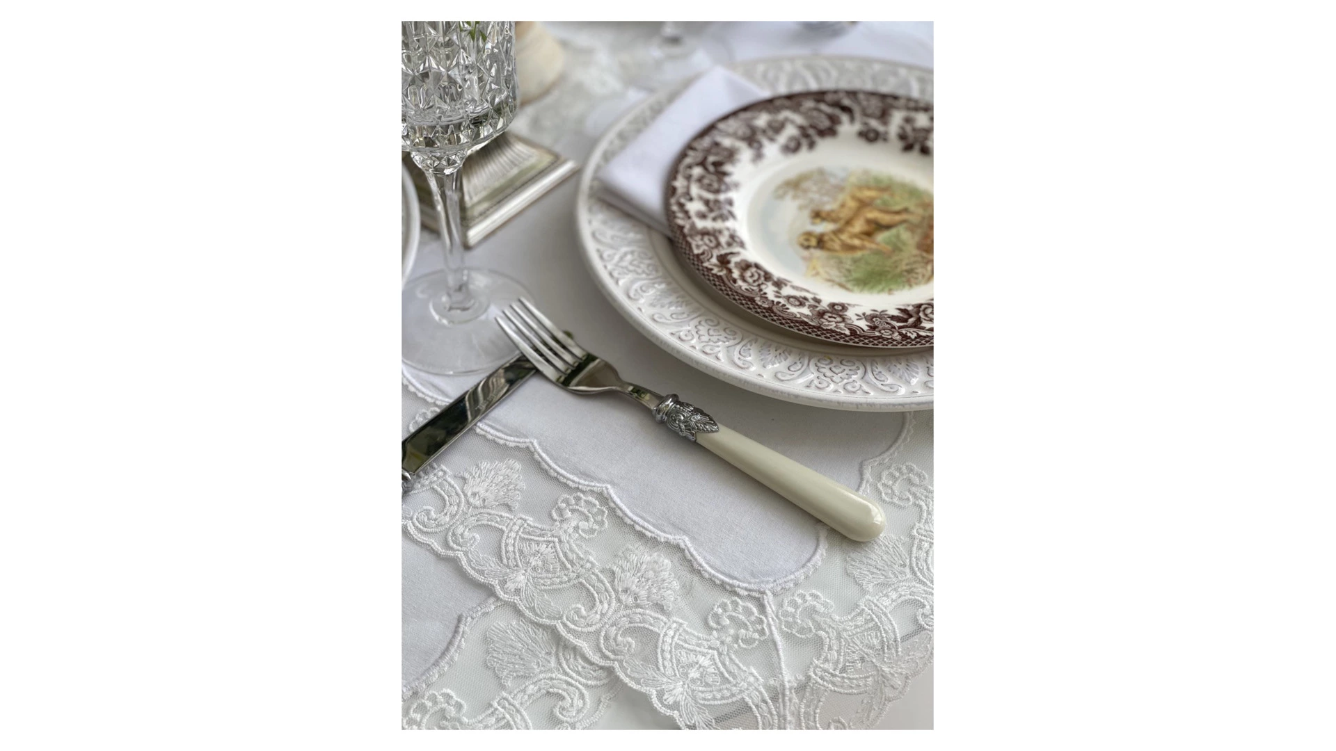 Набор из салфетки и плейсмата Momo for home Кружево 50х45 см, хлопок