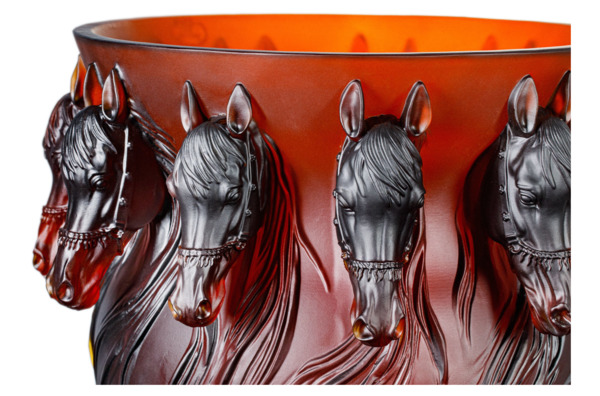 Ваза Cristal de Paris Королевская лошадь 40 см, янтарная