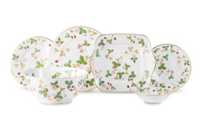 Сервиз столовый Wedgwood Земляника на 6 персон, 26 предметов, фарфор