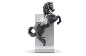 Фигурка Lladro Курбет Ре-Деко 22х33 см, фарфор