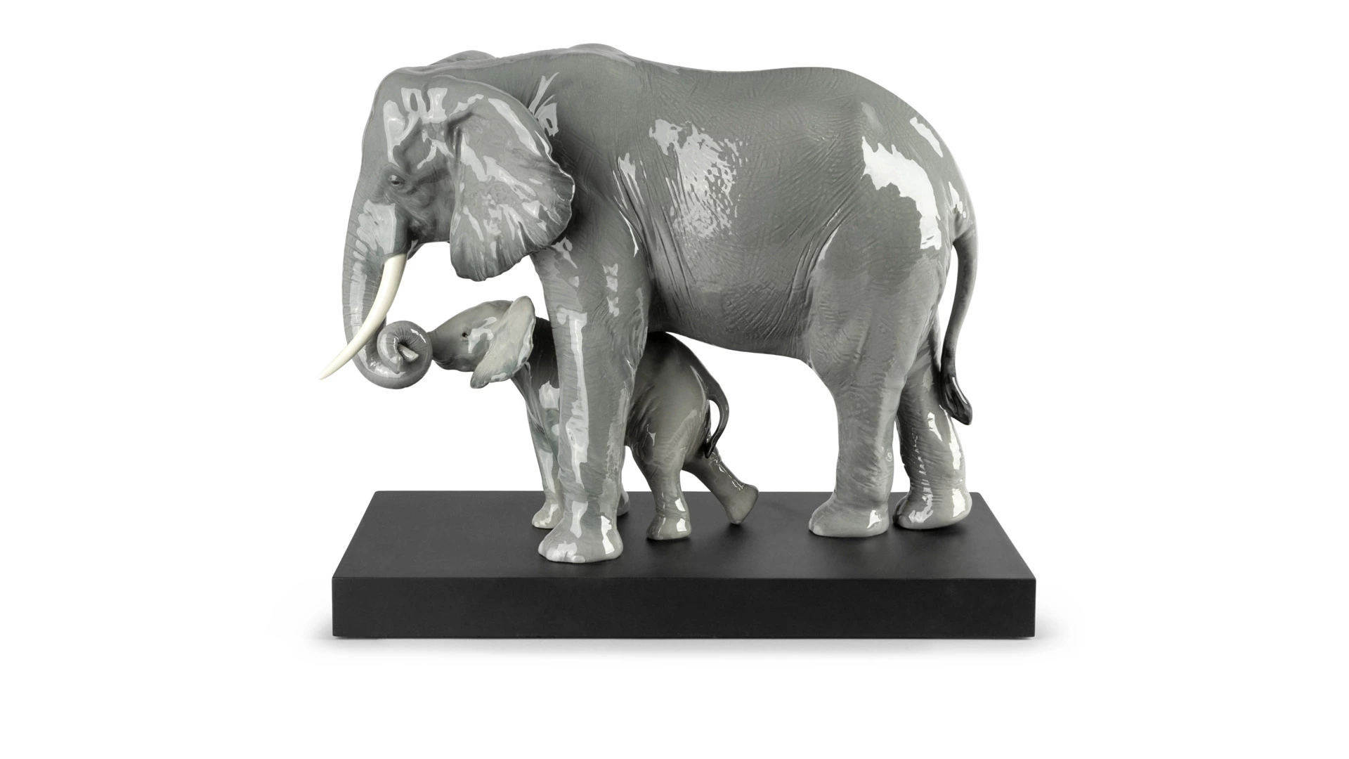 Фигурка Lladro Показывая путь 36х29 см, фарфор