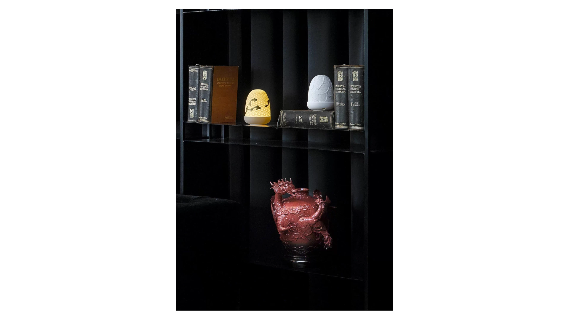 Ваза Lladro Дракон и Феникс 28х32 см, фарфор