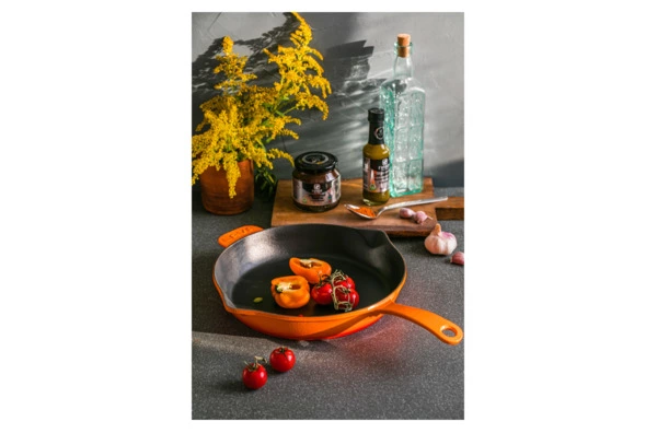 Сковорода LAVA d28 см, 2,3 л, чугун, оранжевая