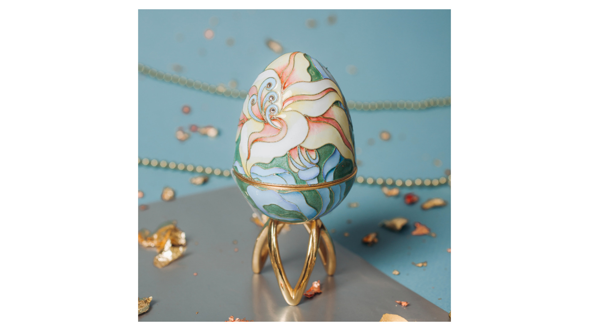 Шкатулка-яйцо Русские самоцветы 185,59 г, медь, позолота, эмаль
