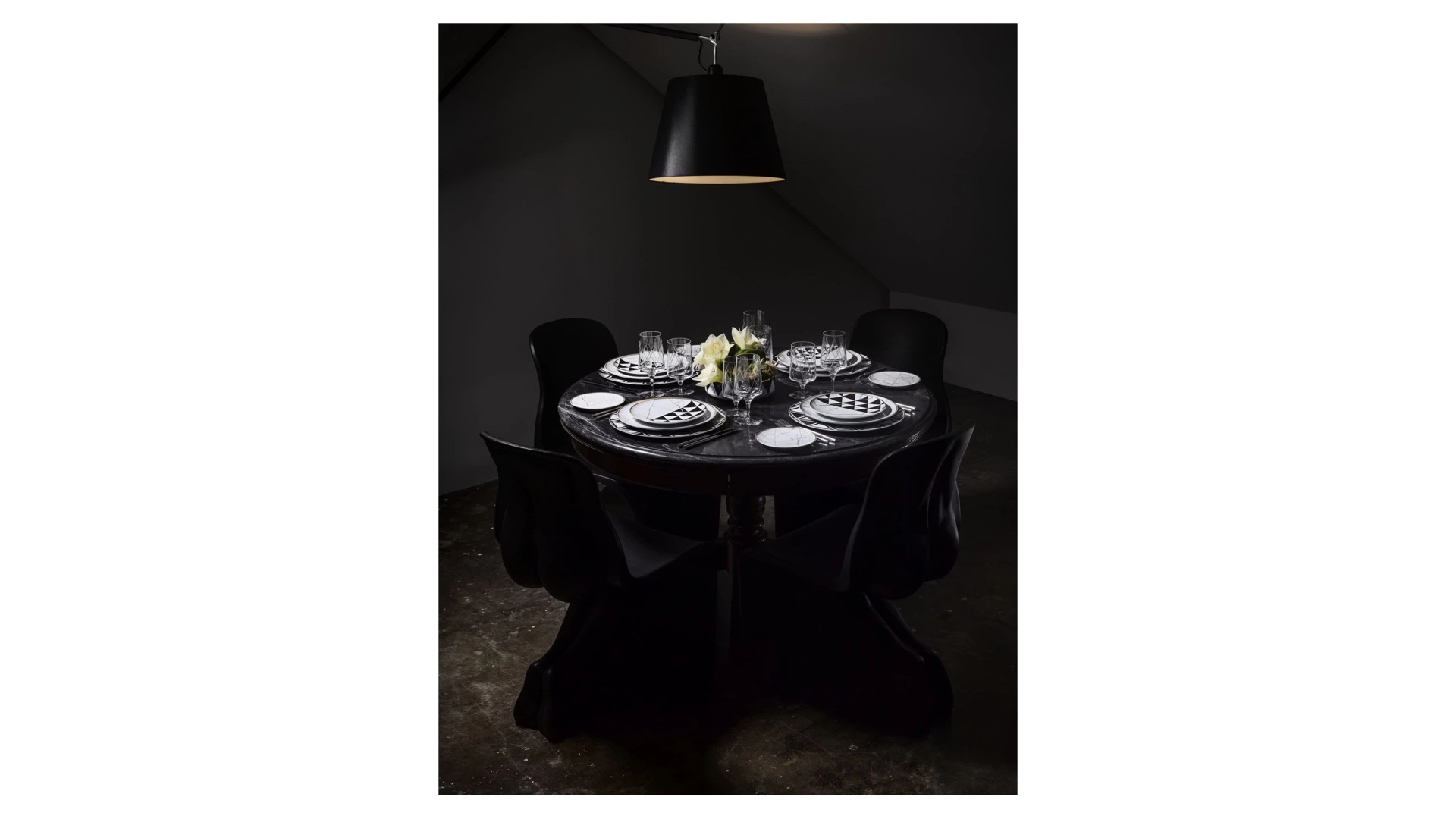 Блюдо овальное Vista Alegre Каррара 33х21 см, фарфор