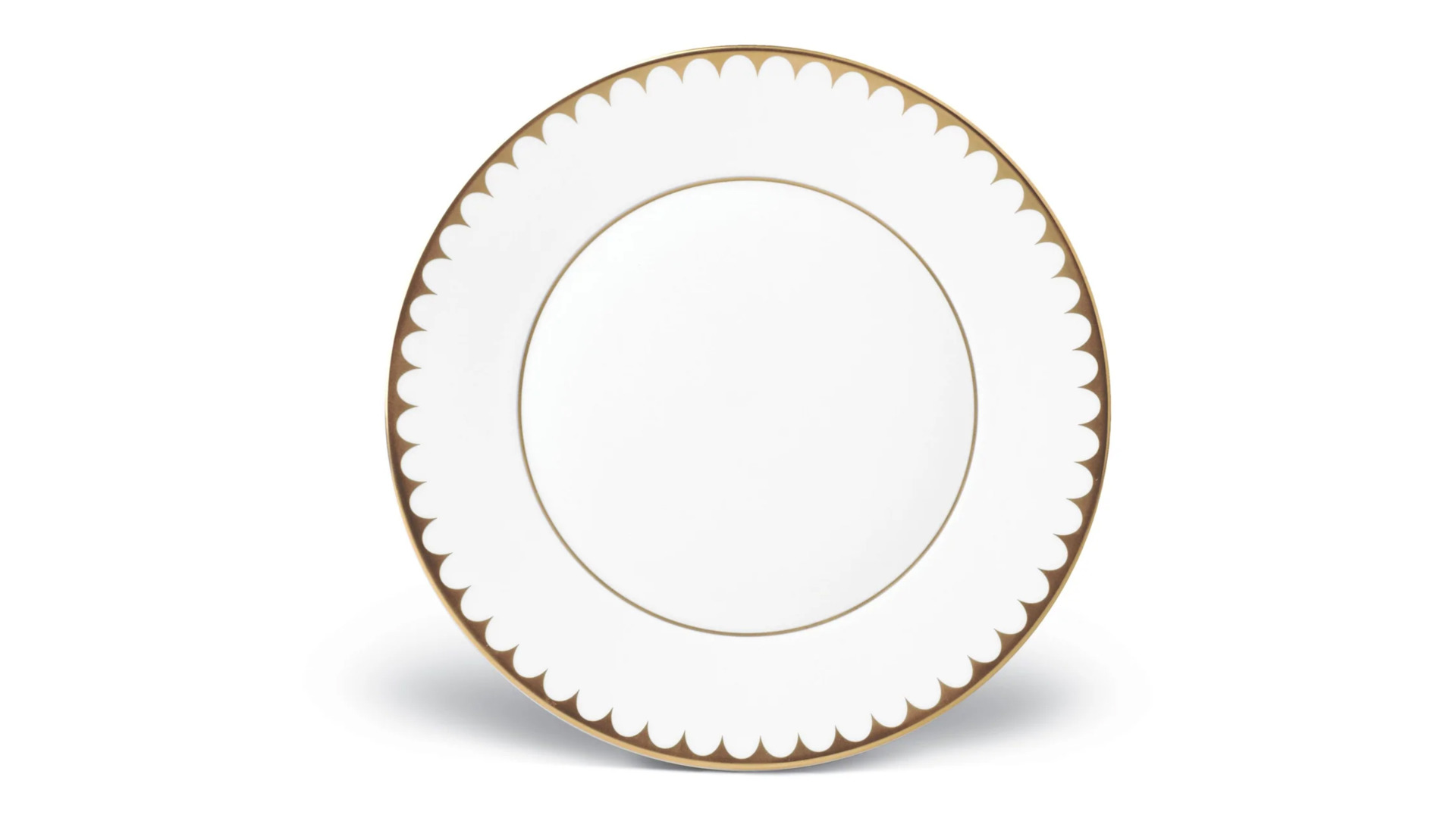 Тарелка закусочная L’Objet Эгейская 23 см, золотой декор, фарфор