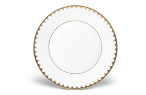Тарелка закусочная L’Objet Эгейская 23 см, золотой декор, фарфор