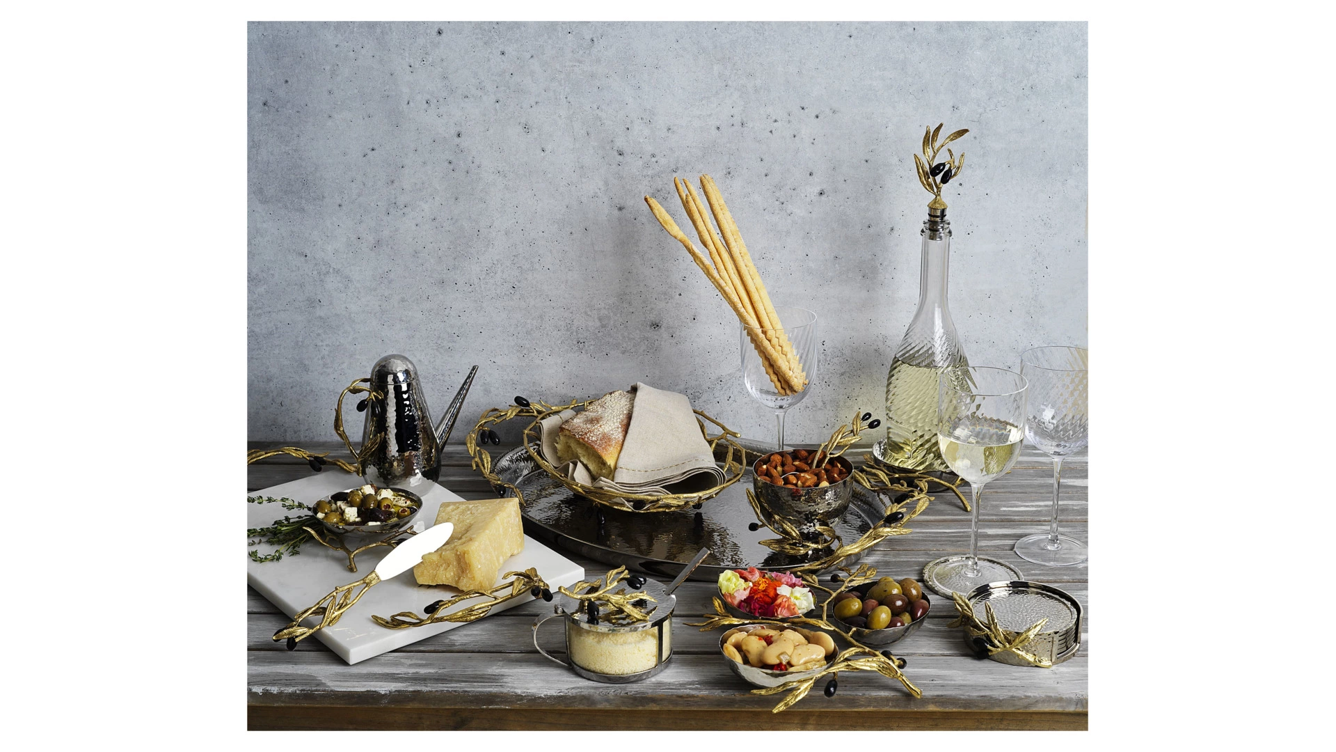 Блюдо Michael Aram Золотая оливковая ветвь 29х22 см