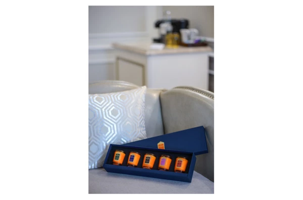 Набор миниатюр ароматических свечей Pernici Les Sens 70 мл, 5 шт, п/к