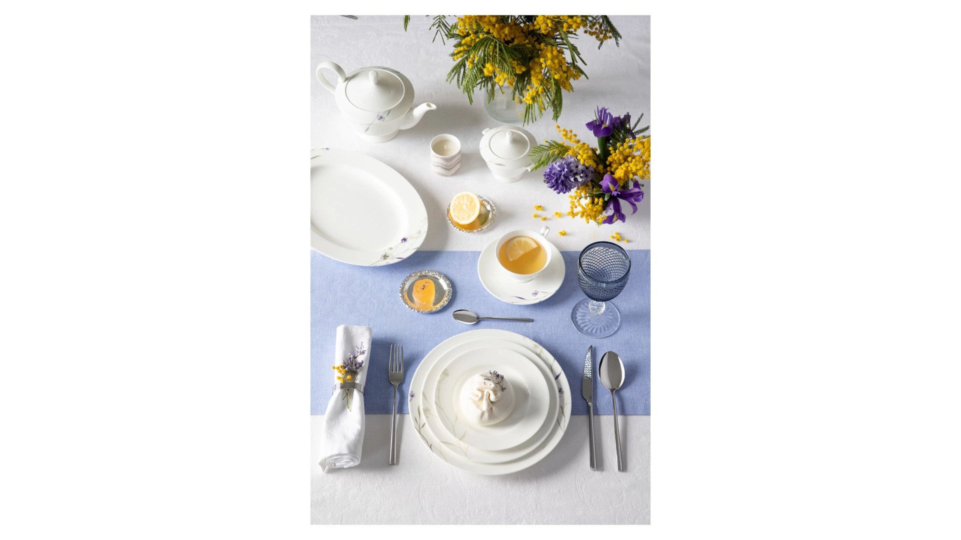 Чайник Narumi Ботаника 940 мл, фарфор костяной