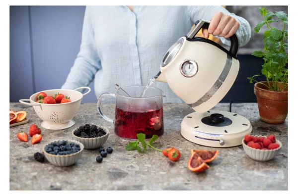 Чайник электрический KitchenAid Artisan 1,5 л, кремовый, 5KEK1522EAC