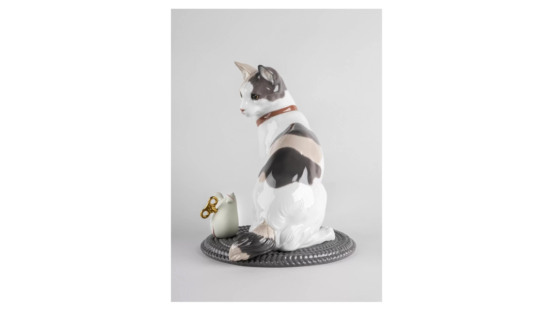 Фигурка Lladro Кошки - мышки 33х22 см, фарфор
