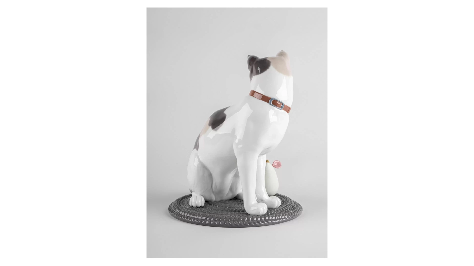 Фигурка Lladro Кошки - мышки 33х22 см, фарфор