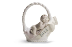 Фигурка Lladro Рожденная в 2022 9х10 см, фарфор