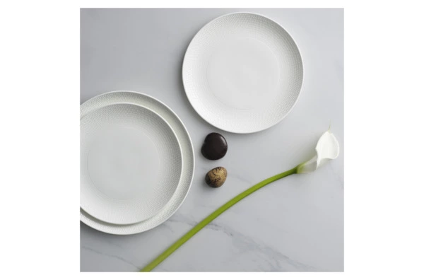 Блюдо овальное Wedgwood Джио 36х25 см, фарфор костяной