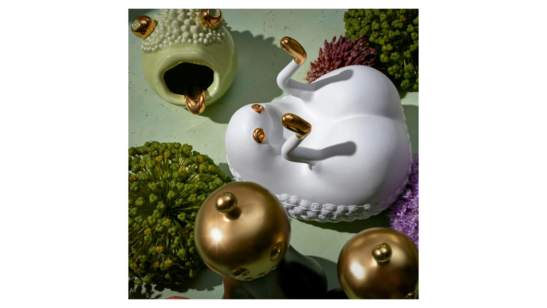 Чаша для закусок с крышкой L’Objet Хаас 17х13х16 см, белая, фарфор, позолота