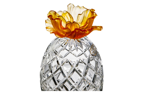 Конфетница с крышкой Cristal de Paris Цветок 17 см, янтарный цветок