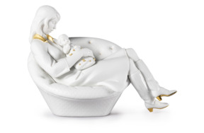 Фигурка Lladro В маминых объятьях 30x22см, фарфор, белый бисквит с золотом