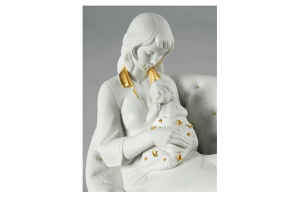 Фигурка Lladro В маминых объятьях 30x22см, фарфор, белый бисквит с золотом