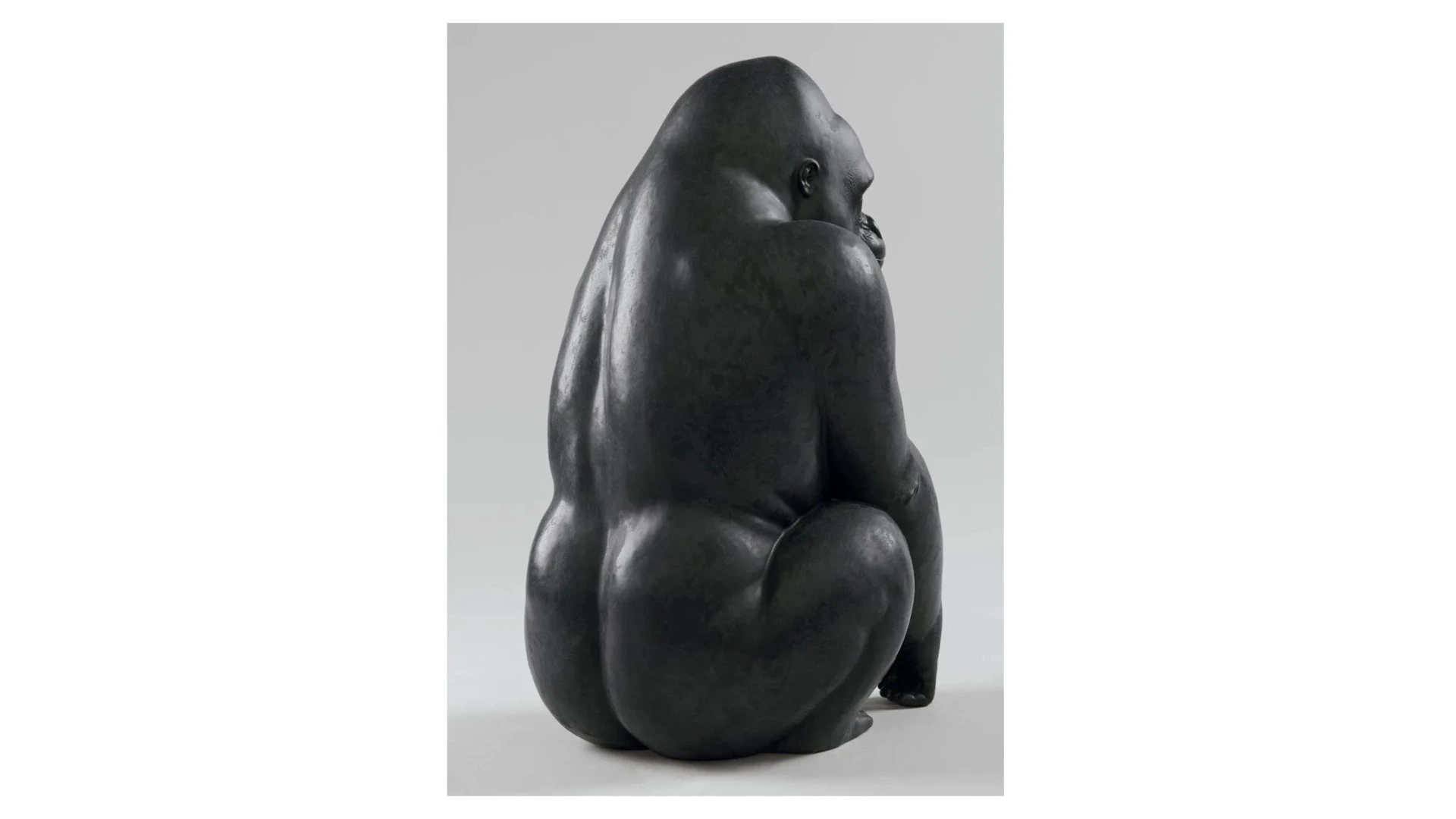 Фигурка Lladro Горилла 22x36 см, фарфор