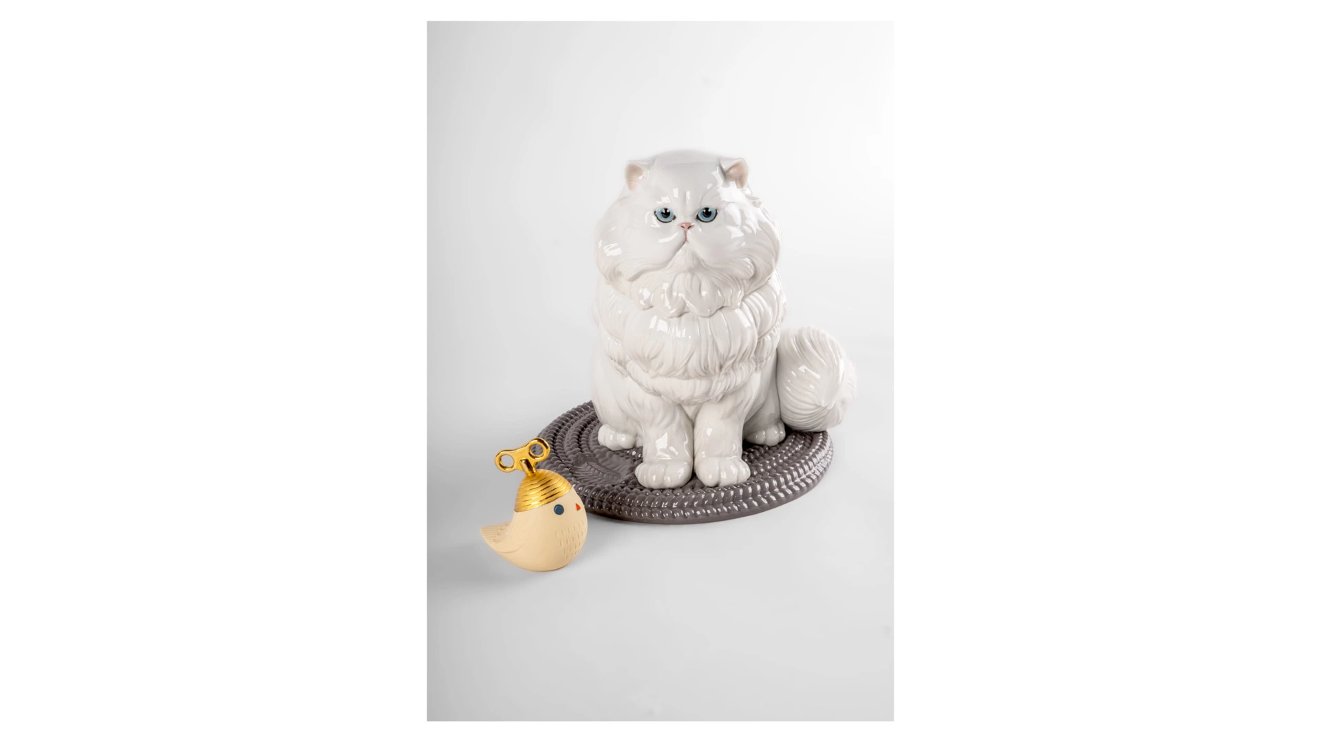 Фигурка Lladro Персидский кот 26х25х26 см, фарфор