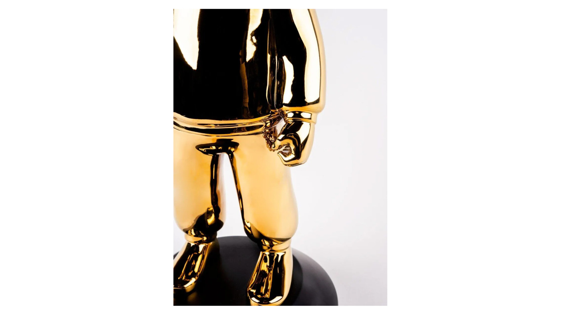 Фигурка Lladro Гость золотой, большой 19х52 см, фарфор