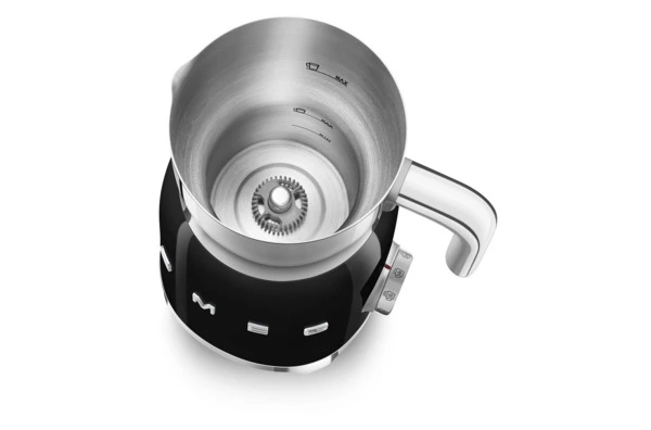 Вспениватель молока SMEG MFF11BLEU 500 Вт, до 250 мл пены, черный