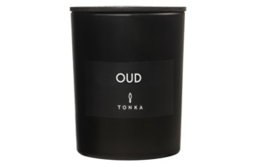 Свеча ароматическая Tonka Black matt Oud 250 мл