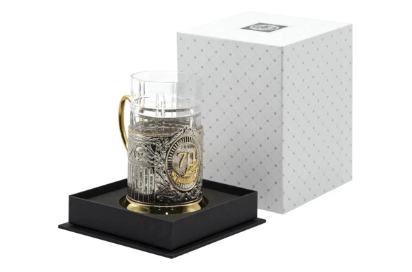 Стакан с подстаканником в футляре Кольчугинский мельхиор 70 лет Советский с чернением и позолотой, н