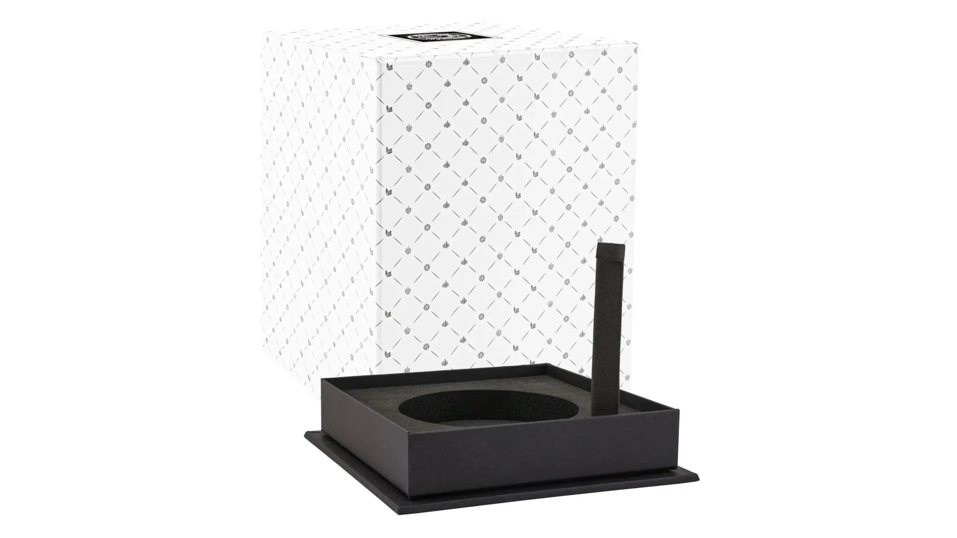 Стакан с подстаканником в футляре Кольчугинский мельхиор 70 лет Советский с чернением и позолотой, н