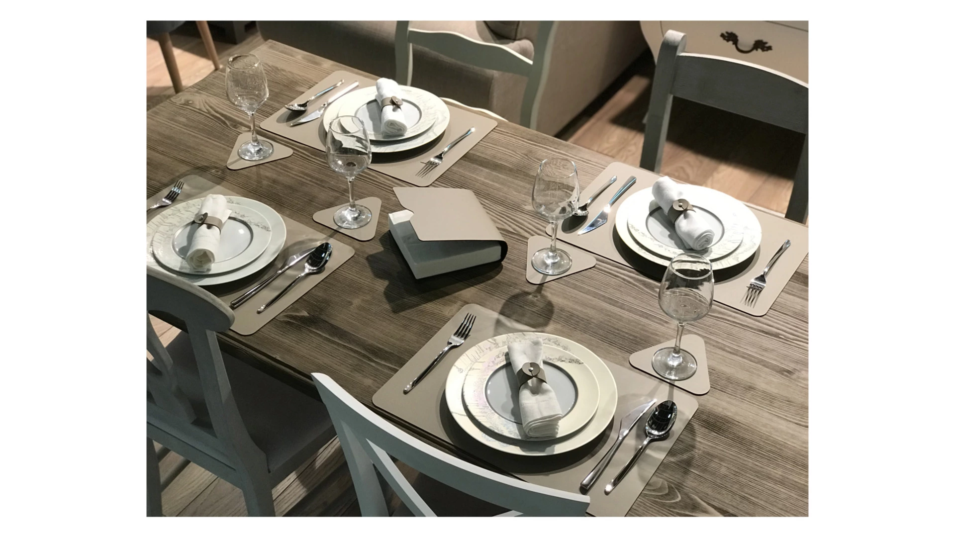 Плейсмат прямоугольный ADJ двусторонний 45х30 см, кожа натуральная, капучино - Sale