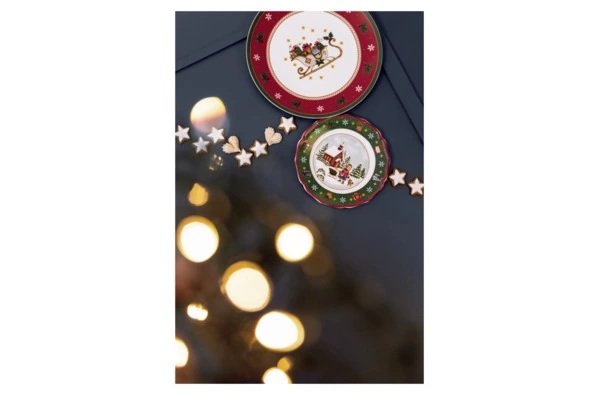 Блюдо круглое Hutschenreuther Зимняя пора 31 см, фарфор, красное