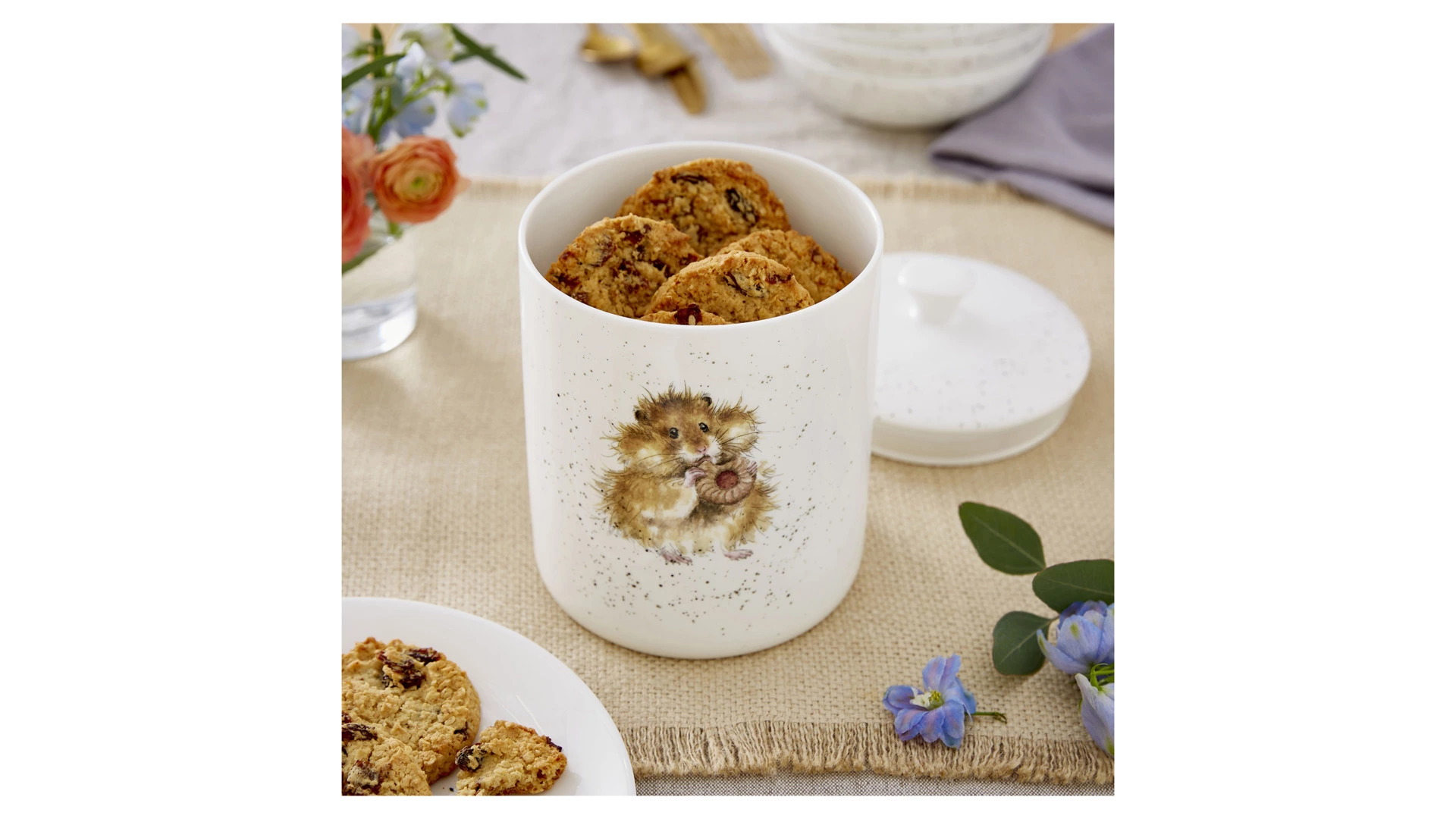 Банка для хранения с крышкой Royal Worcester Забавная фауна Хомячок 18х13 см, фарфор костяной