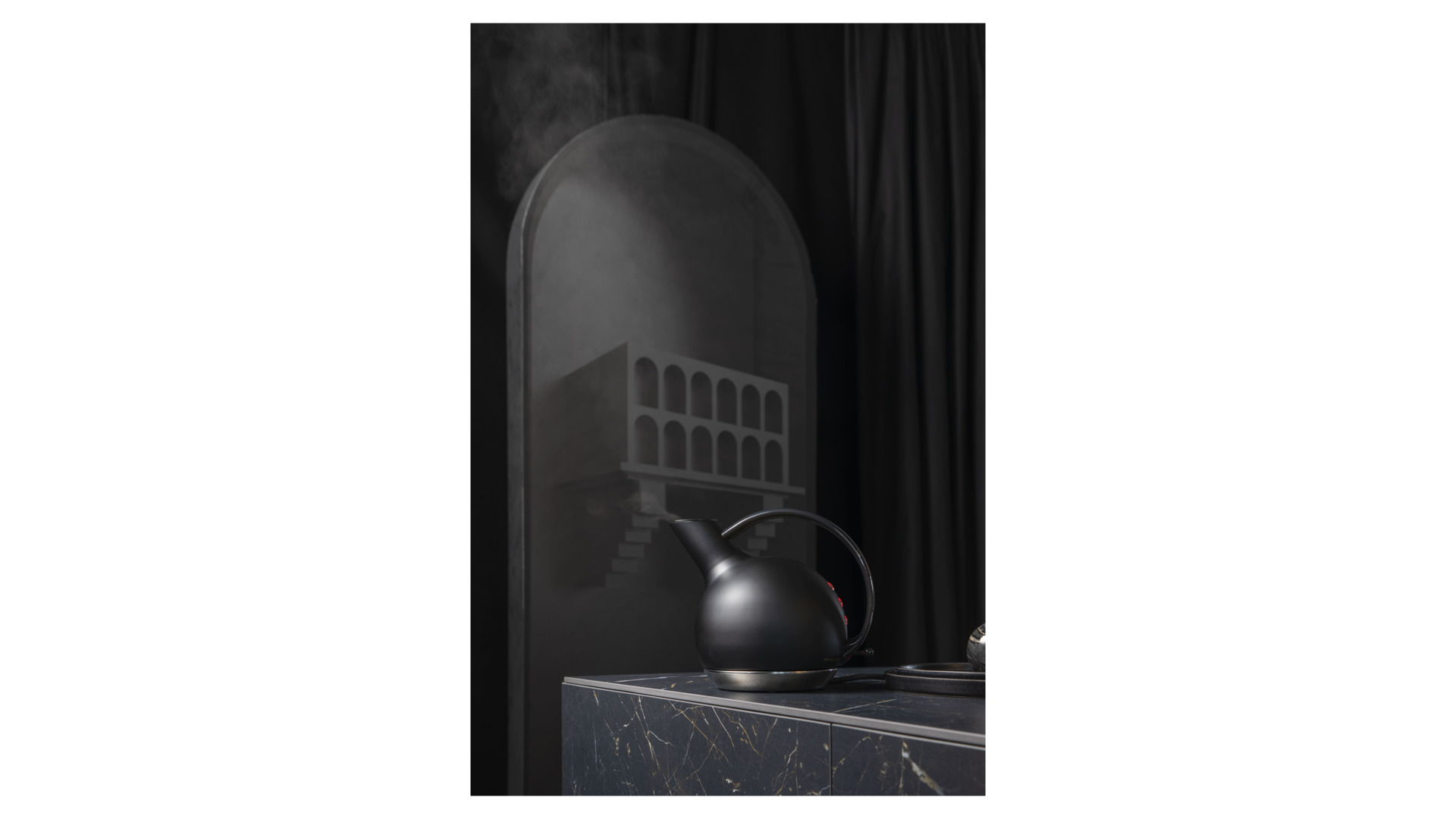 Чайник электрический Bugatti Giulietta 1,2 л, сталь нержавеющая, черный, п/к