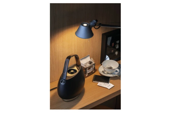 Чайник электрический Bugatti Jackie 1,2 л, сталь нержавеющая, черный матовый, п/к