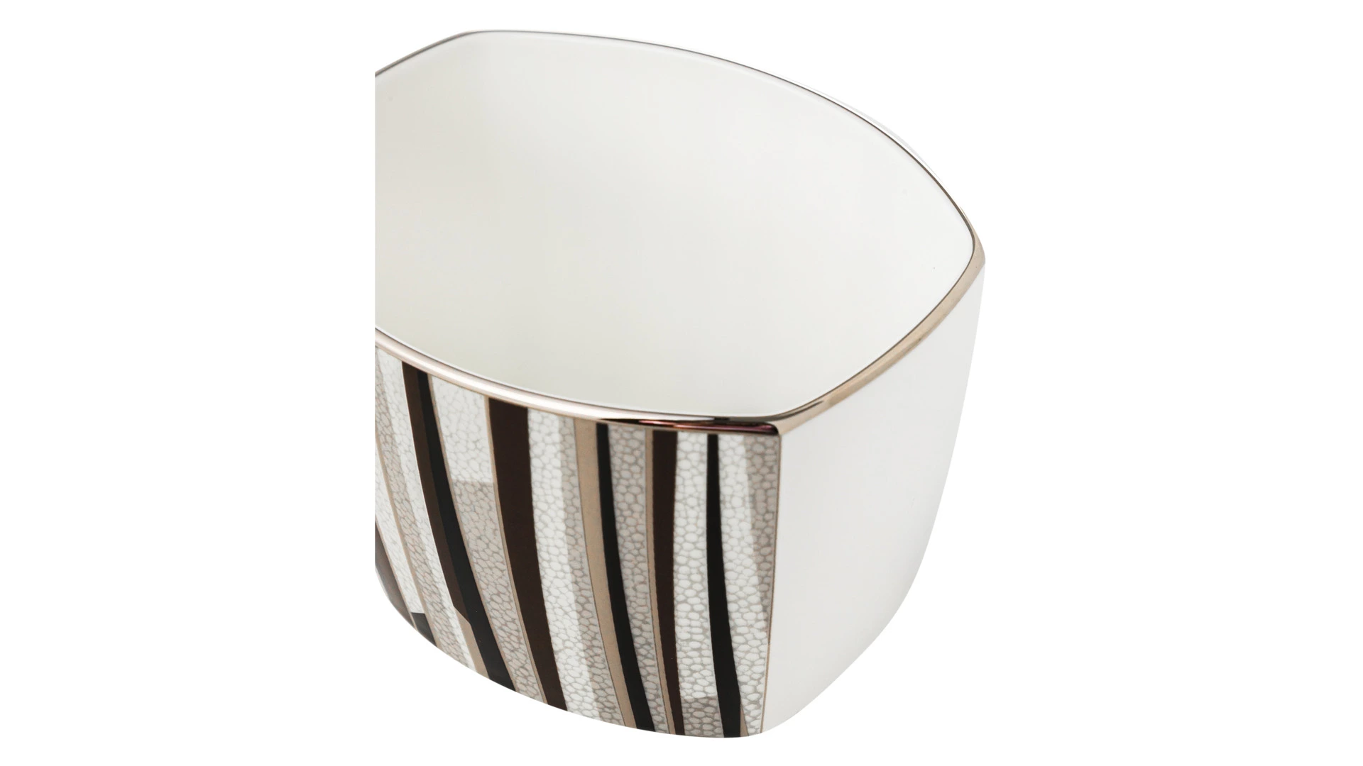 Сахарница с крышкой Narumi Шагрин 300 мл, фарфор костяной