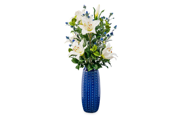 Букет из холодного фарфора Лилии с декоративной зеленью в синей керамической вазе