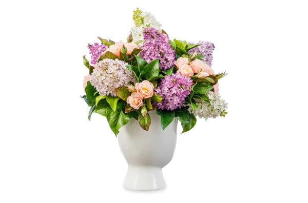 Композиция из холодного фарфора в белой керамической вазе из сирени и чайных роз